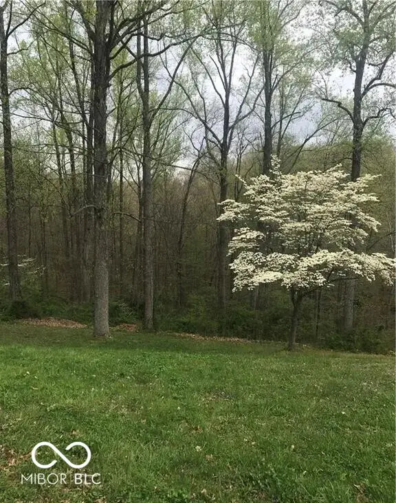 5708 W Hensler RD, Hanover, IN 47243