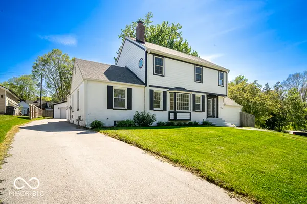 475 N Valley LN, Greenwood, IN 46142
