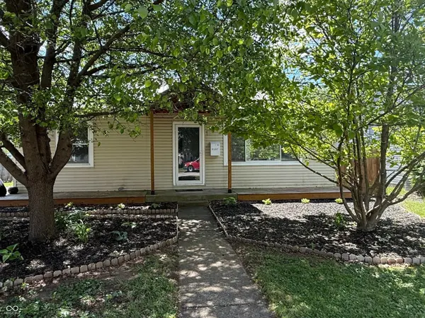 5137 Ford ST, Speedway, IN 46224