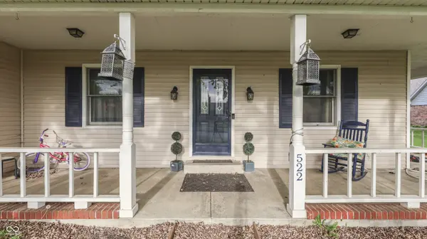 522 La Reforma DR, Greenwood, IN 46143