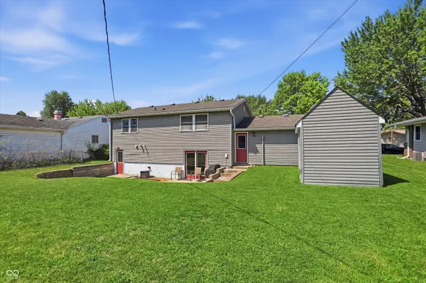 113 King Arthur DR, Franklin, IN 46131