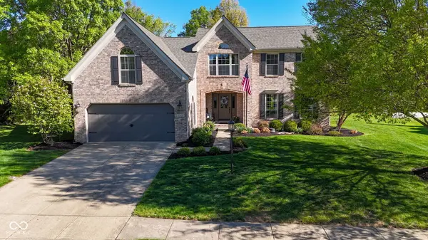 10928 Echo Grove CIR, Indianapolis, IN 46236
