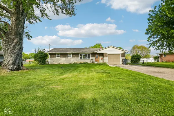 1892 Averitt RD, Greenwood, IN 46143