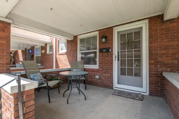 5613 E Washington ST #Unit 2, Indianapolis, IN 46219