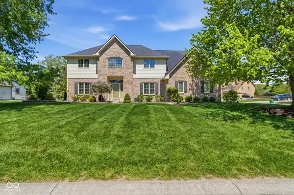 129 E Laredo WAY N, Carmel, IN 46032
