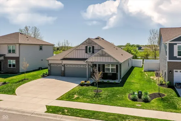 180 Velvet Hat RD, Danville, IN 46122