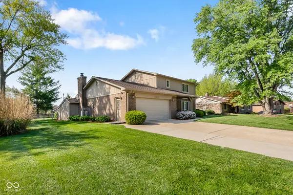1733 Sycamore DR, Plainfield, IN 46168