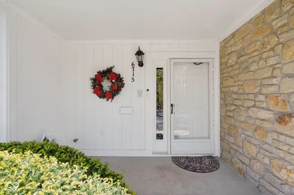 6715 Shore Island DR, Indianapolis, IN 46220