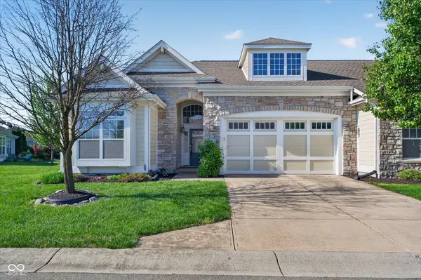 155 Coatsville DR, Westfield, IN 46074