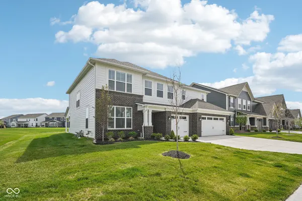 9091 Drakeswood AVE, Mccordsville, IN 46055