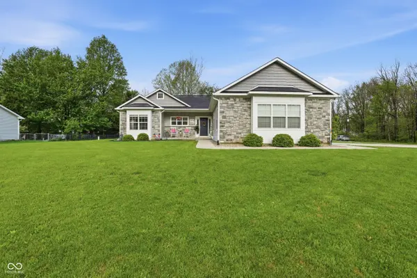 275 Patriots LNDG, Coatesville, IN 46121
