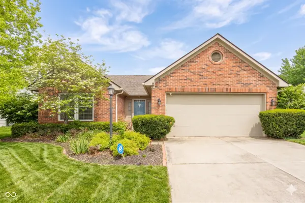 1911 E Maple Park DR,  Westfield,  IN 46074