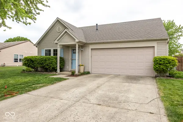 2037 Fullwood DR, Brownsburg, IN 46112