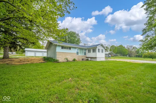 5472 N County Road 50 E, New Castle, IN 47362