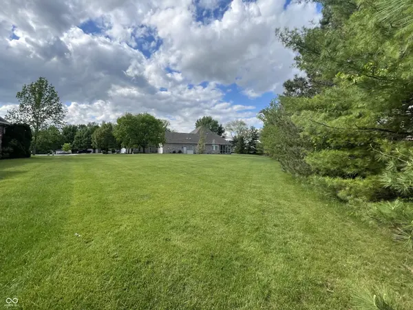 9996 Jasper CT, Noblesville, IN 46060