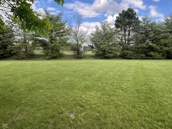 9996 Jasper CT, Noblesville, IN 46060