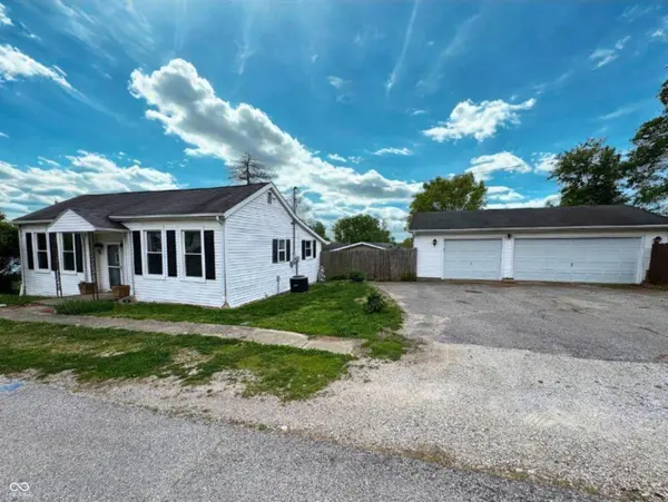 15 N 7th ST, Gosport, IN 47433