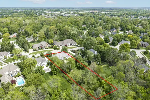 5049 Deer Ridge DR S, Carmel, IN 46033