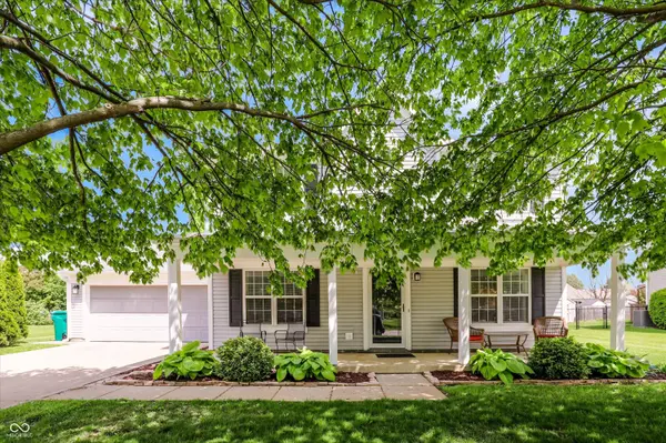 11 Daniel CIR, Brownsburg, IN 46112