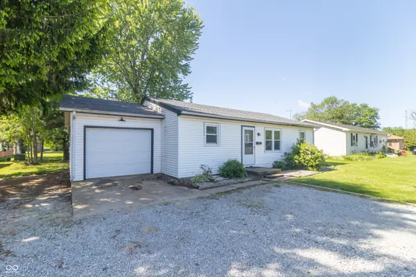 603 E 11th ST, Rushville, IN 46173
