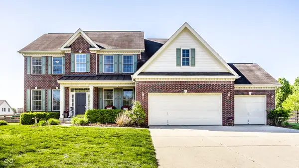 4348 Ledge Rock CT, Zionsville, IN 46077