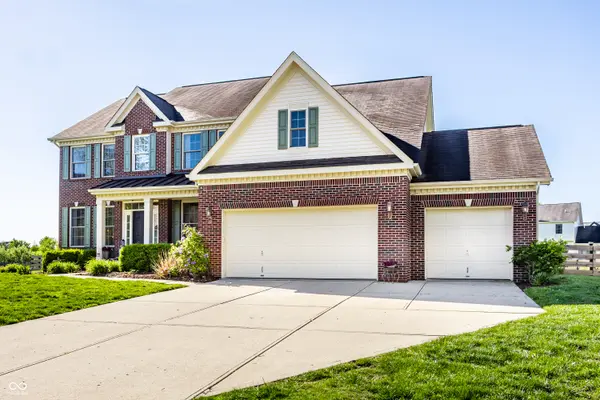 4348 Ledge Rock CT, Zionsville, IN 46077
