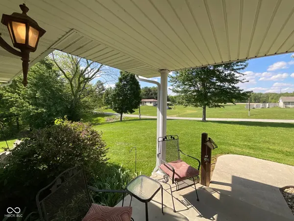11583 E County Road 700 N, Seymour, IN 47274