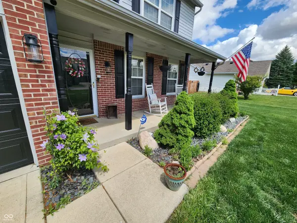 152 Davis DR, Whiteland, IN 46184