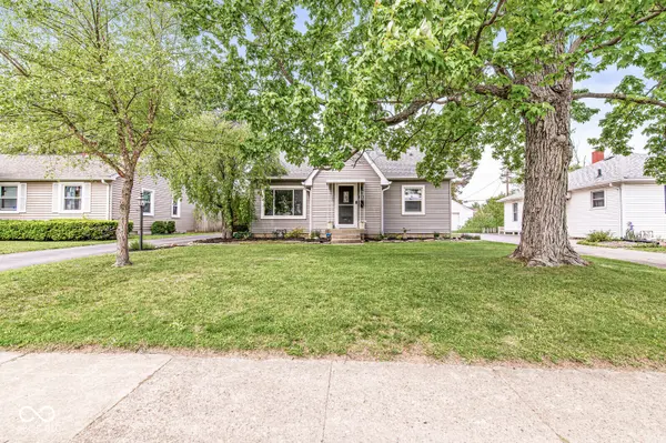 226 N 13th AVE, Beech Grove, IN 46107