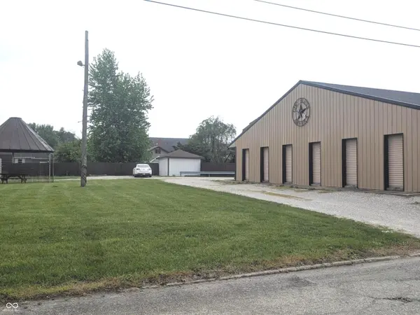 101 S Independence ST S, Windfall, IN 46076