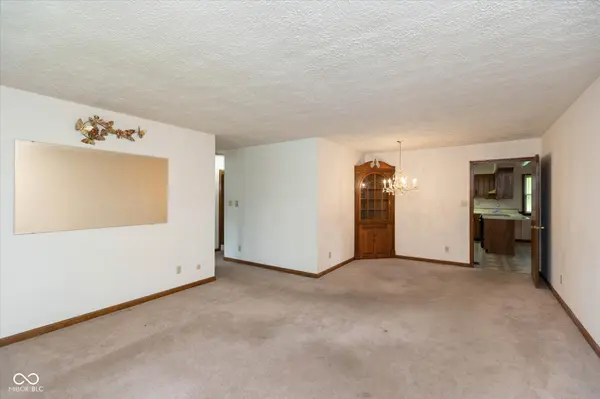 1818 Lawrence AVE, Indianapolis, IN 46227