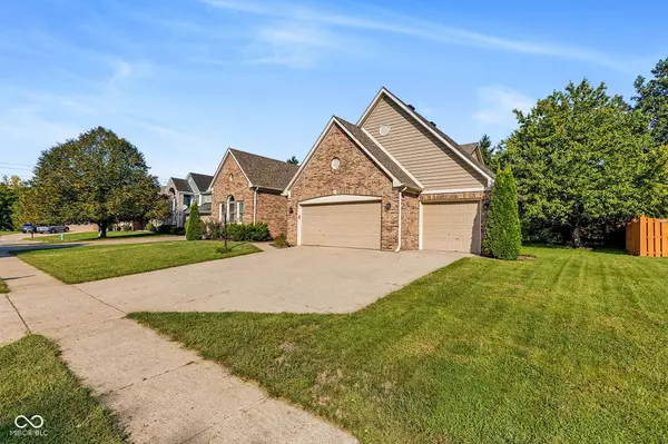 7018 Bluffridge WAY, Indianapolis, IN 46278