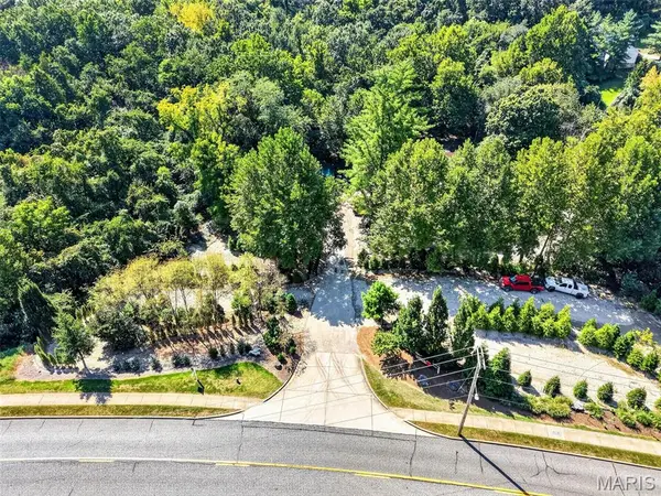 16450 Clayton RD, Wildwood, MO 63011