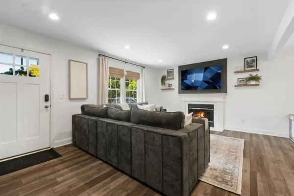 1149 Westfield CRSE, Geneva, IL 60134