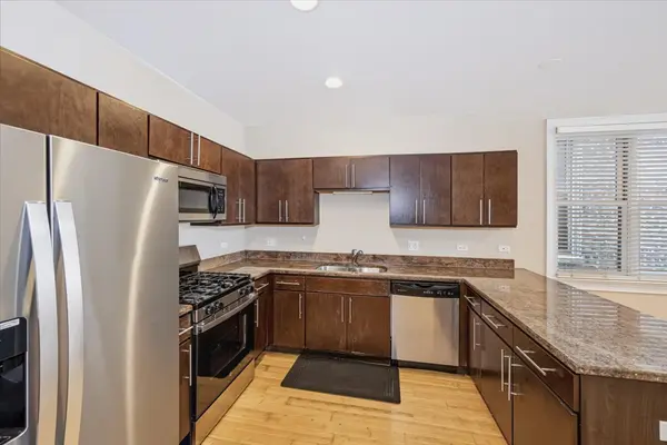 2425 W Arthington ST #1, Chicago, IL 60612