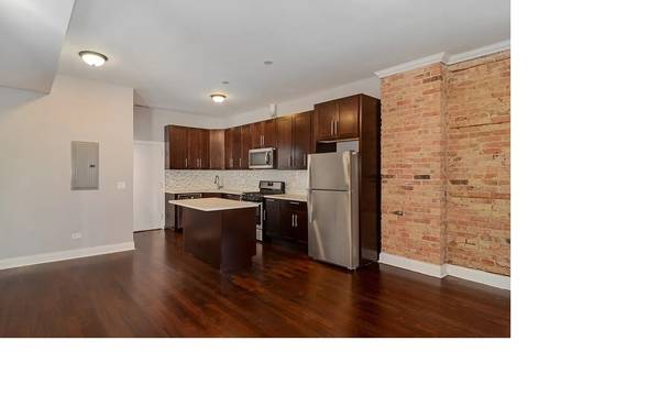 3143 W WARREN BLVD, Chicago, IL 60612