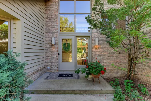 782 Evergreen KNLS, Mendota Heights, MN 55118