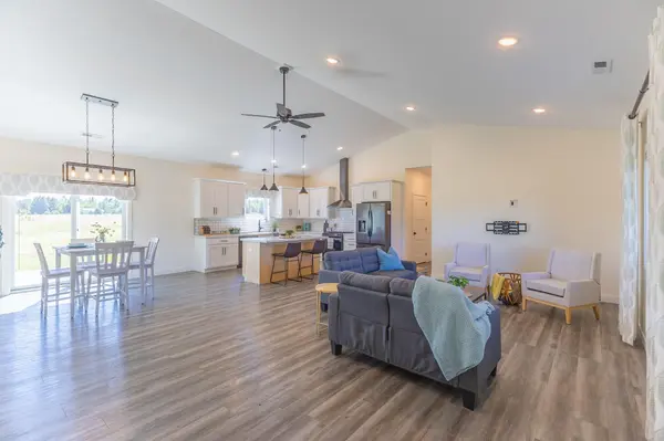 3190 Carr Lake RD SW, Bemidji, MN 56601
