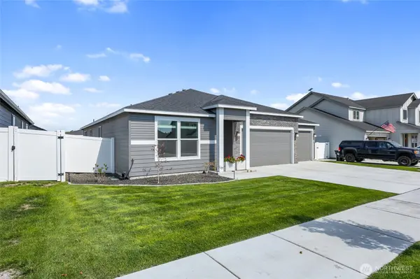 4744 W Junco ST, Moses Lake, WA 98837