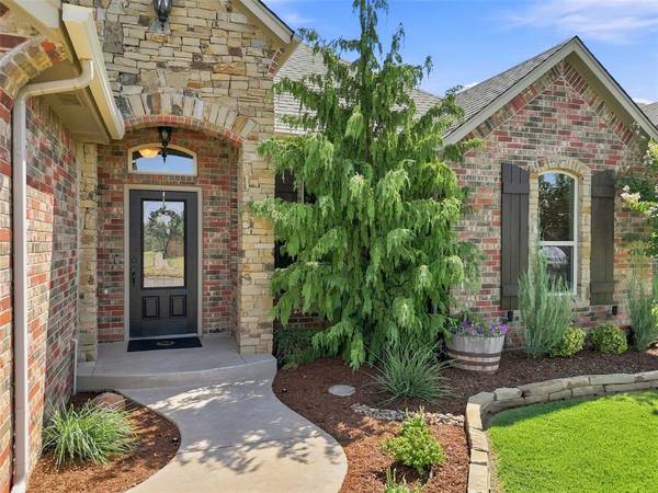 6400 Bent Wood DR, Oklahoma City, OK 73169