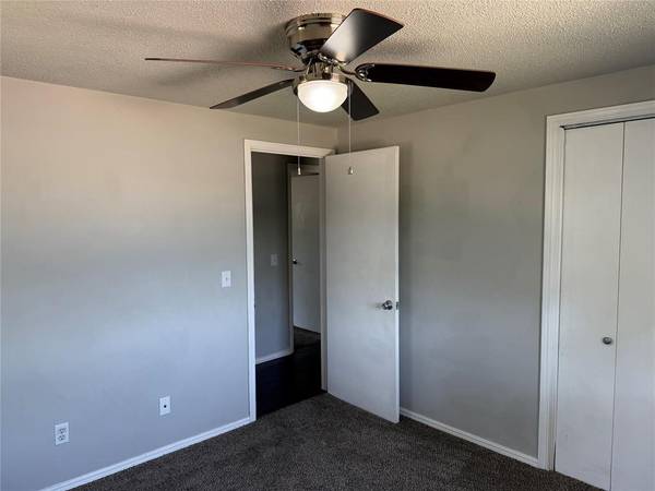 2008 Lyndon CIR, The Village, OK 73120
