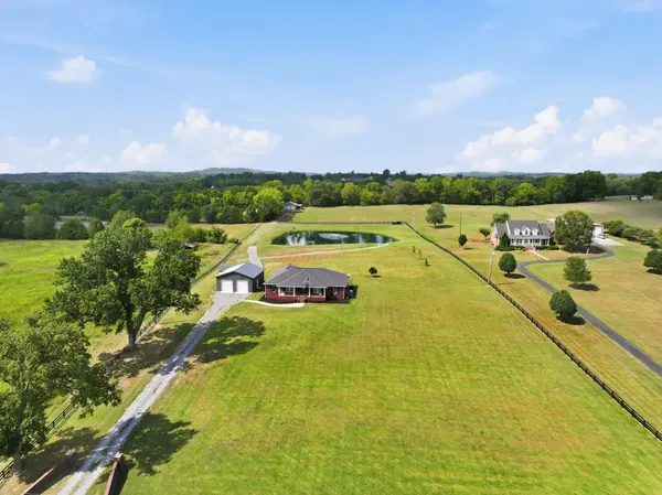 331 Normandy Rd, Wartrace, TN 37183