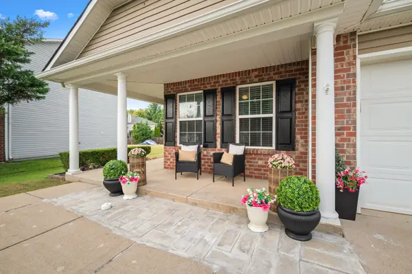2732 Miranda Dr, Murfreesboro, TN 37128