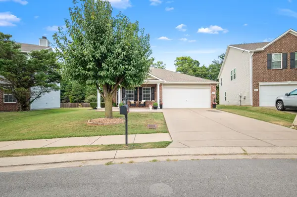 2732 Miranda Dr, Murfreesboro, TN 37128
