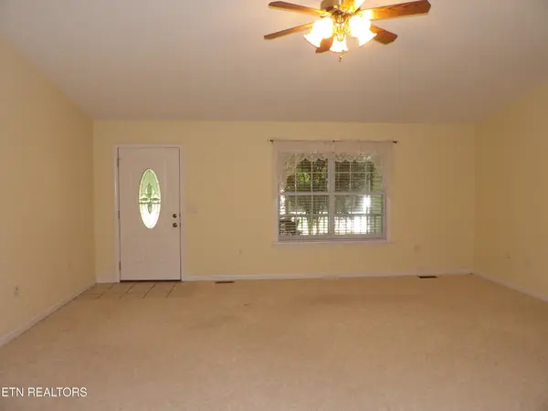 4017 Sioux Rd, Crossville, TN 38572