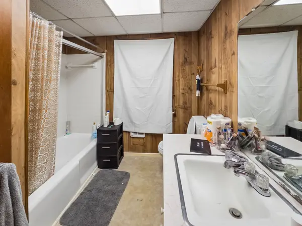 394 Pike Hill Rd, Mcminnville, TN 37110