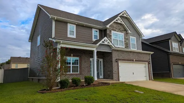 1746 Ellie Piper Cir, Clarksville, TN 37043