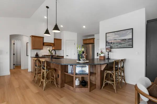 5484 N Toben Dr., Bel Aire, KS 67226
