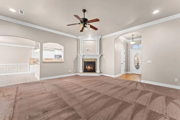 180 Stoney Pointe DR, Hollister, MO 65672