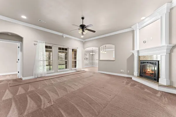 180 Stoney Pointe DR, Hollister, MO 65672